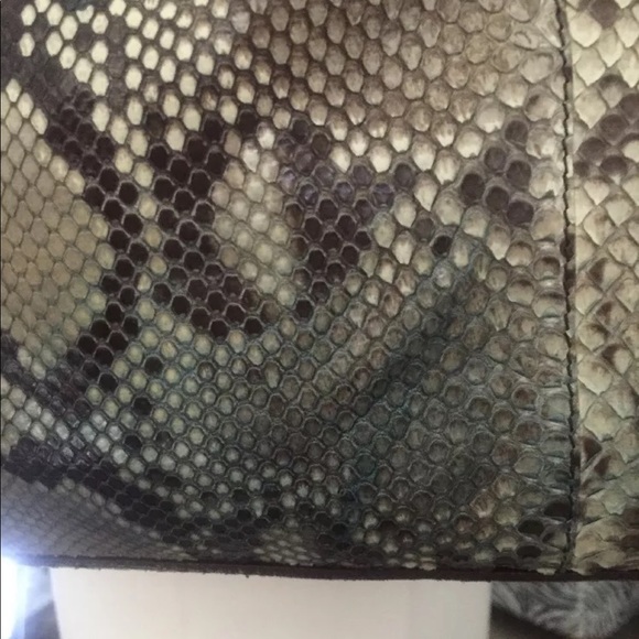 🎀SOLD🎀 PRADA LEATHER PYTHON HOBO HANDBAG - Picture 7 of 7